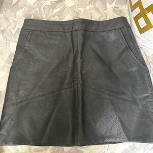 Lulu's Black Zippered Women’s Skirt